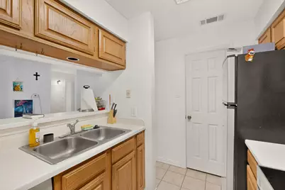 1909 Chasewood Circle #112, Arlington, TX 76011 - Photo 17