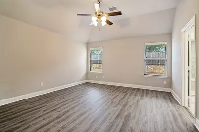 211 Jacaranda Drive, Royse City, TX 75189 - Photo 9