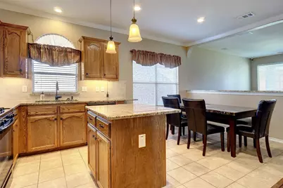 10012 Tehama Ridge Parkway, Fort Worth, TX 76177 - Photo 9