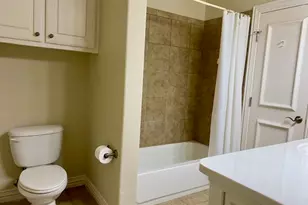 550 Rockingham Dr, Irving, TX 75063 - Photo 3