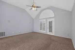 2702 Garden Springs Dr, Richardson, TX 75082 - Photo 11