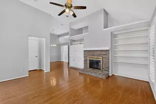 2702 Garden Springs Dr, Richardson, TX 75082 - Photo 5