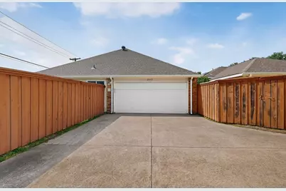 2702 Garden Springs Drive, Richardson, TX 75082 - Photo 29