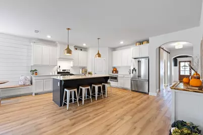 9812 Chaparral Pass, Fort Worth, TX 76126 - Photo 5