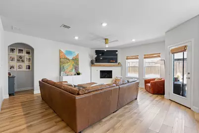 9812 Chaparral Pass, Fort Worth, TX 76126 - Photo 3
