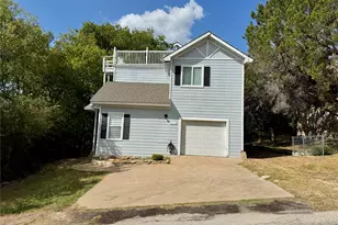 1712 Smokehouse Rd, Granbury, TX 76049 - Photo 1