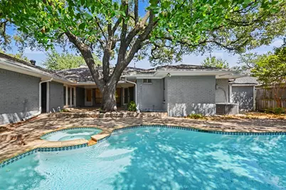 9632 Robin Meadow Drive, Dallas, TX 75243 - Photo 37
