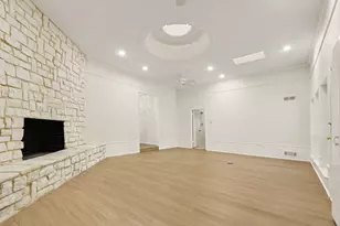 9632 Robin Meadow Dr, Dallas, TX 75243 - Photo 13