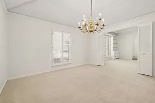 9632 Robin Meadow Dr, Dallas, TX 75243 - Photo 17