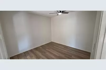 4516 Anchor Court, Fort Worth, TX 76135 - Photo 7
