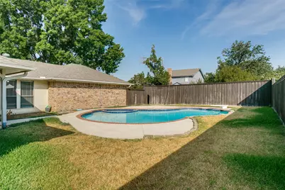 1927 E Branch Hollow Drive, Carrollton, TX 75007 - Photo 25