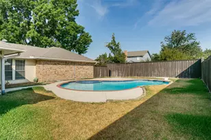 1927 E Branch Hollow Dr, Carrollton, TX 75007 - Photo 25
