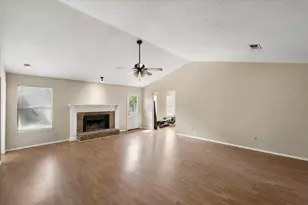 7 Mills Ct, Mansfield, TX 76063 - Photo 9