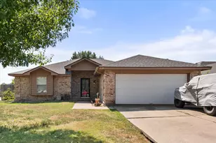 7 Mills Ct, Mansfield, TX 76063 - Photo 3