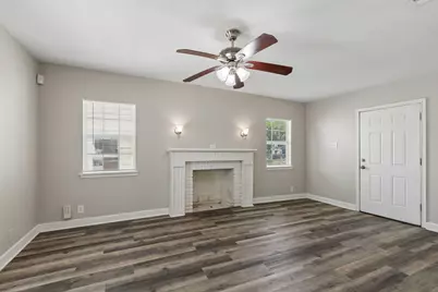 227 S Hampton Road, Dallas, TX 75208 - Photo 3