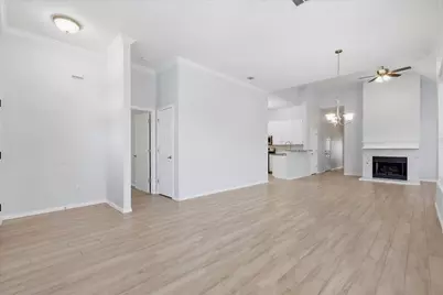2540 Plumdale Drive, Carrollton, TX 75006 - Photo 3