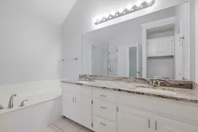 2540 Plumdale Drive, Carrollton, TX 75006 - Photo 15