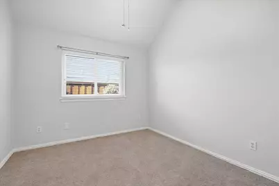2540 Plumdale Drive, Carrollton, TX 75006 - Photo 19