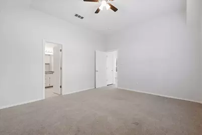 2540 Plumdale Drive, Carrollton, TX 75006 - Photo 13