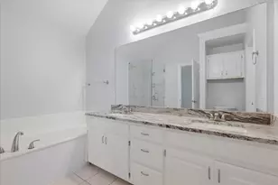 2540 Plumdale Dr, Carrollton, TX 75006 - Photo 15