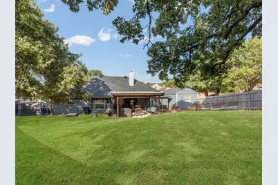 102 Oakwood Place, Joshua, TX 76058 - Photo 29