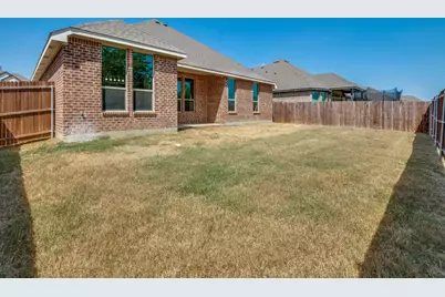10623 Cherry Tree Way, Grand Prairie, TX 76065 - Photo 25