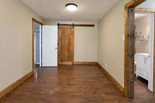 636 E Columbia Dr, Azle, TX 76020 - Photo 7