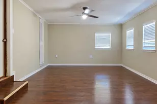 636 E Columbia Dr, Azle, TX 76020 - Photo 9