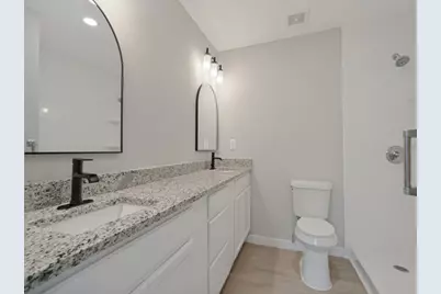107 N Avenue P, Clifton, TX 76634 - Photo 17