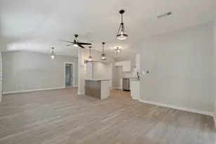 107 N Avenue P, Clifton, TX 76634 - Photo 9