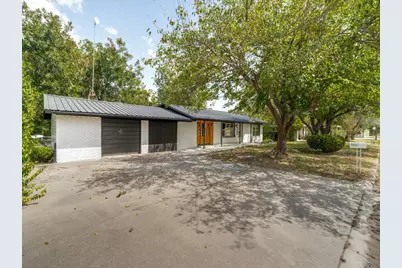 107 N Avenue P, Clifton, TX 76634 - Photo 1