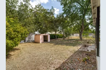 107 N Avenue P, Clifton, TX 76634 - Photo 25