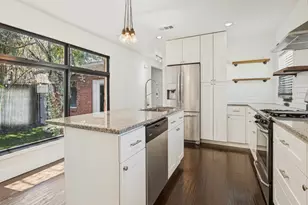 914 Westmount Ave, Dallas, TX 75211 - Photo 9