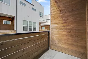 1510 N Washington Ave, Dallas, TX 75204 - Photo 11