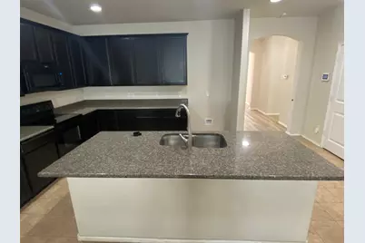 9145 Blackstone Drive, Providence Village, TX 76227 - Photo 5