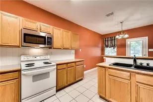 313 Londonderry Ln, Mansfield, TX 76063 - Photo 7
