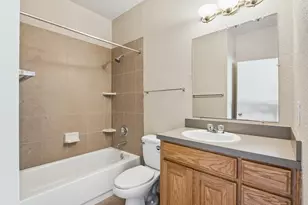 5931-5933 Robinwood Ln, Little Elm, TX 75068 - Photo 11