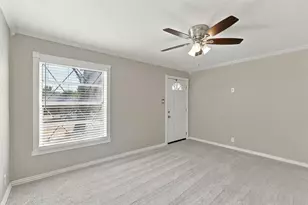 605 NE 33rd St, Grand Prairie, TX 75050 - Photo 5