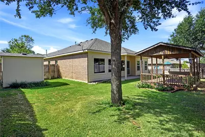 1221 Glenwood Drive, Azle, TX 76020 - Photo 15