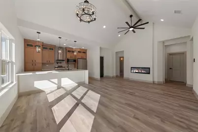 5614 San Jacinto Drive, Granbury, TX 76048 - Photo 7