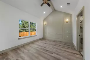 5614 San Jacinto Dr, Granbury, TX 76048 - Photo 15