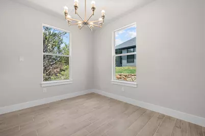 5621 San Jacinto Drive, Granbury, TX 76048 - Photo 11