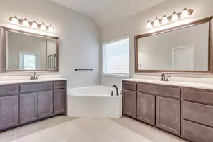 1008 Wildwood Dr, Joshua, TX 76058 - Photo 27