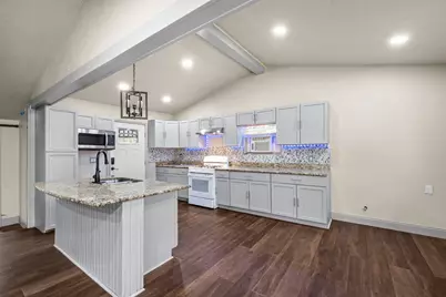 602 SE 18th Street, Mineral Wells, TX 76067 - Photo 15