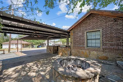 602 SE 18th Street, Mineral Wells, TX 76067 - Photo 7