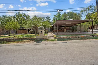602 SE 18th Street, Mineral Wells, TX 76067 - Photo 1
