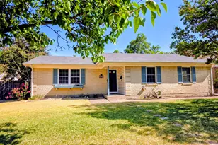 714 Timberlake Cir, Richardson, TX 75080 - Photo 1