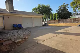 714 Timberlake Cir, Richardson, TX 75080 - Photo 19