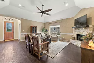6503 Pirlie Ct, Granbury, TX 76049 - Photo 11