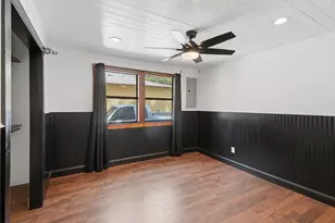 306 Lovelady St, Cleburne, TX 76033 - Photo 31